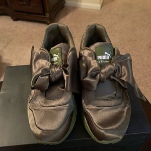 Women’s Puma Fenty sneakers